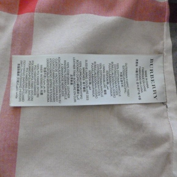 Burberry Reymoore Hooded Quilted Liner Raincoat - Picture 12 of 12